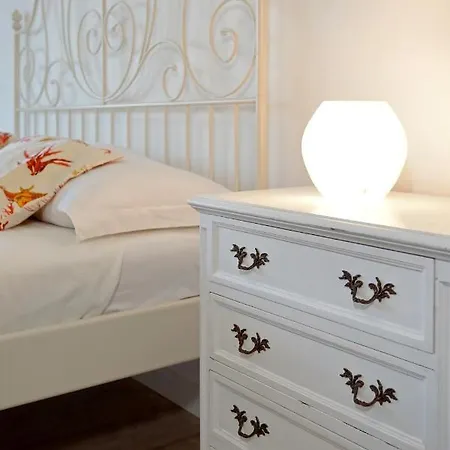 Piazza Lauro Apartmán