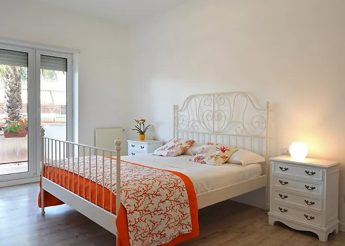 Piazza Lauro * Сорренто