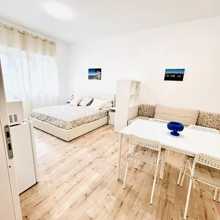 Piazza Lauro Apartamento